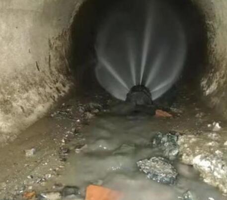 巩留市政管道清淤